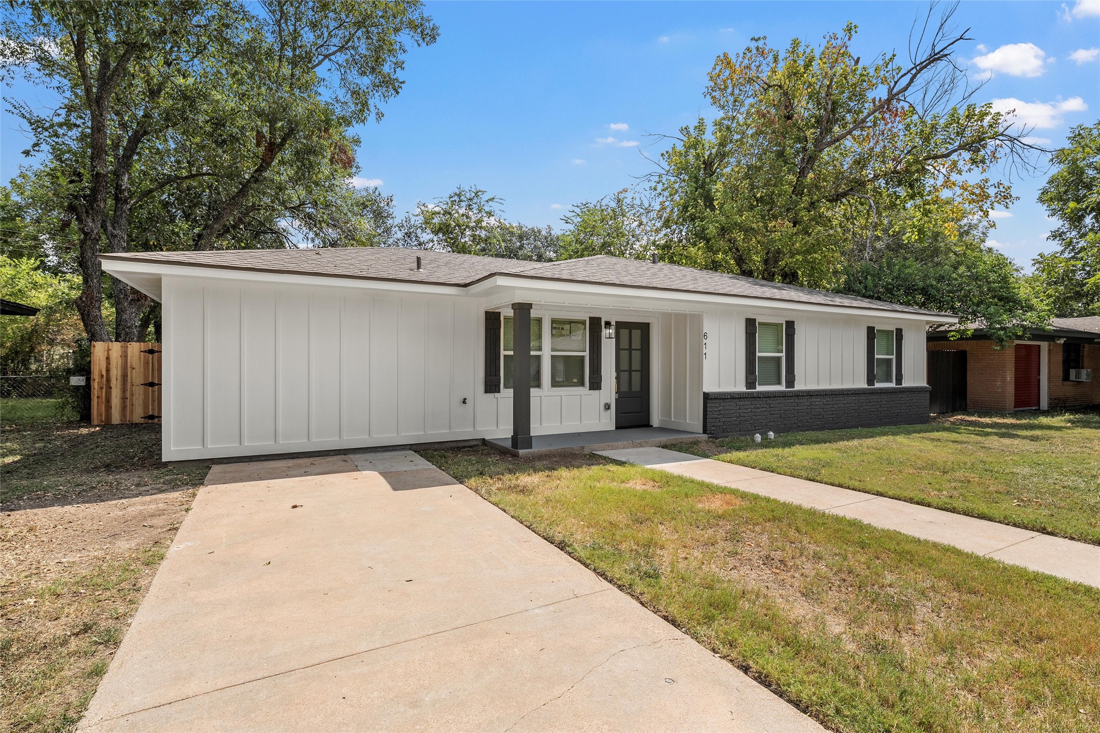 611 N Rita Street Lacy Lakeview TX 76705