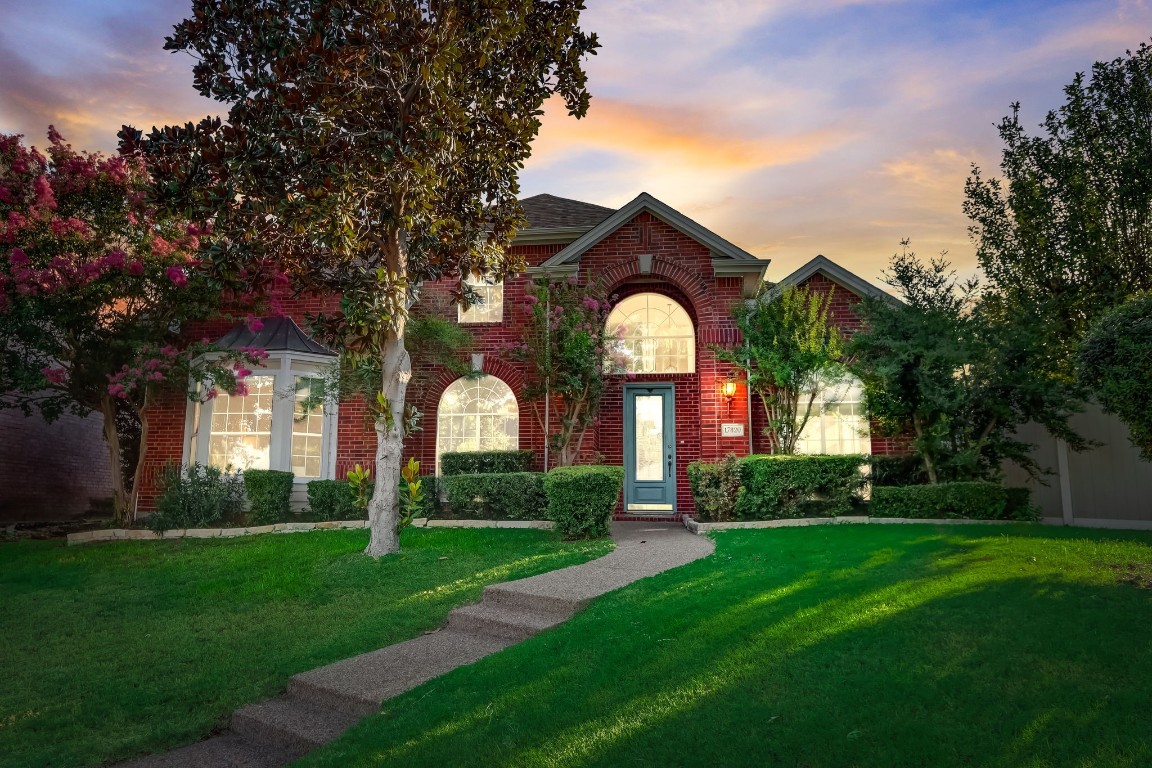 17820 Misty Grove Drive Dallas TX 75287