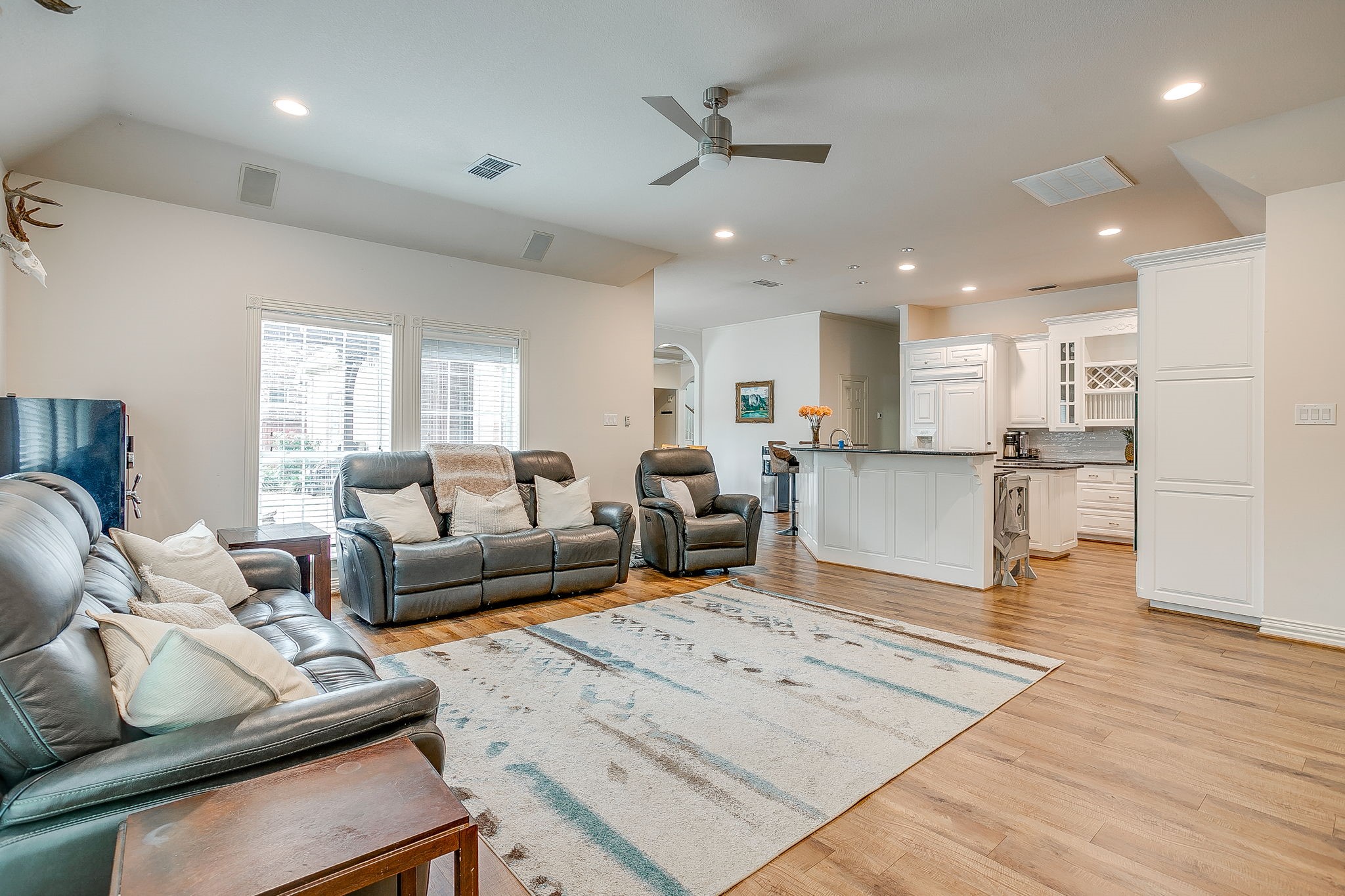 912 Thomas Crossing Drive Fort Worth TX 76028