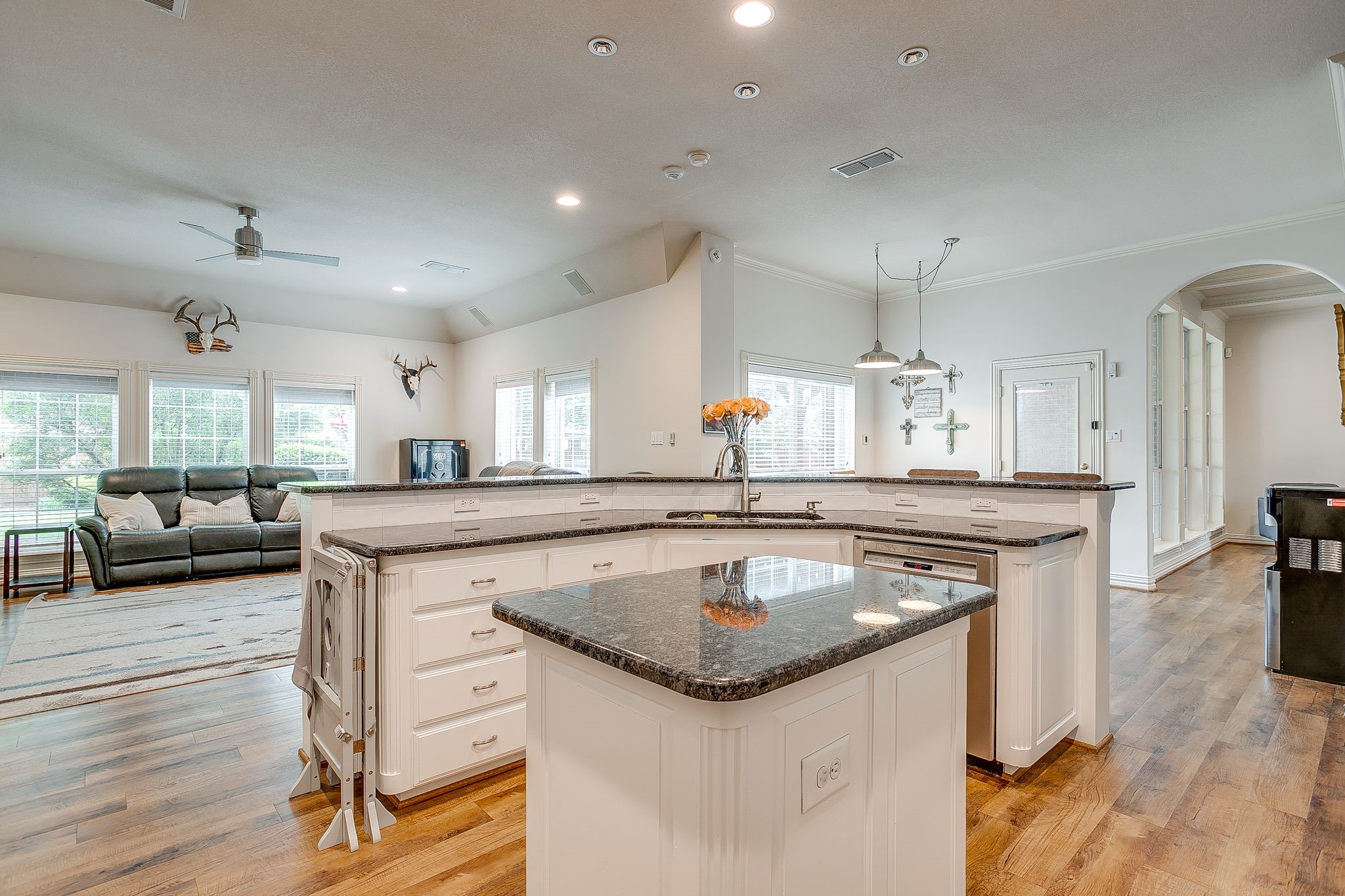 912 Thomas Crossing Drive Fort Worth TX 76028