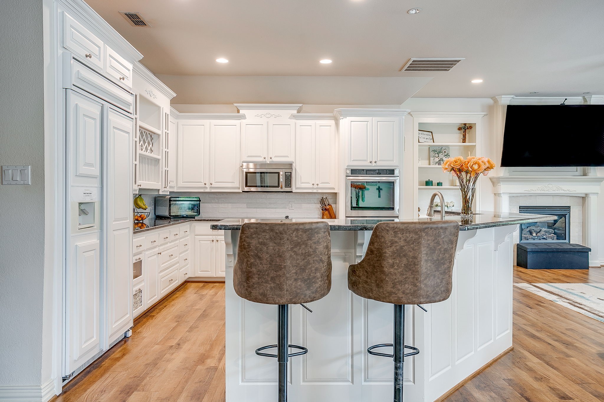 912 Thomas Crossing Drive Fort Worth TX 76028