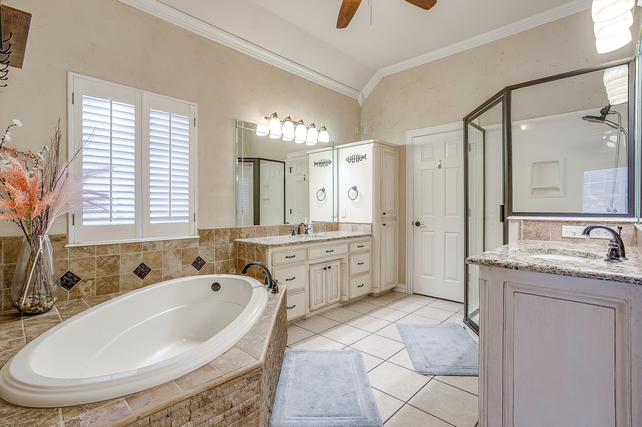 912 Thomas Crossing Drive Fort Worth TX 76028