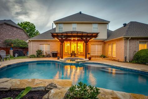 912 Thomas Crossing Drive Fort Worth TX 76028