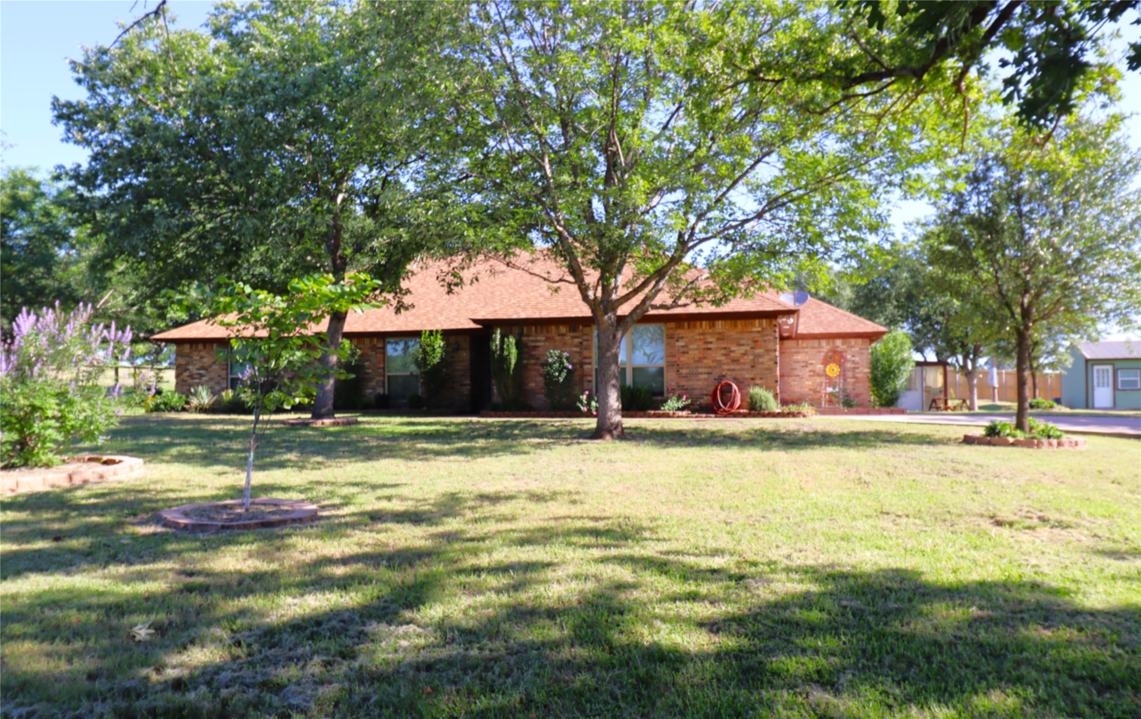 215 Younger Ranch Road Azle TX 76020