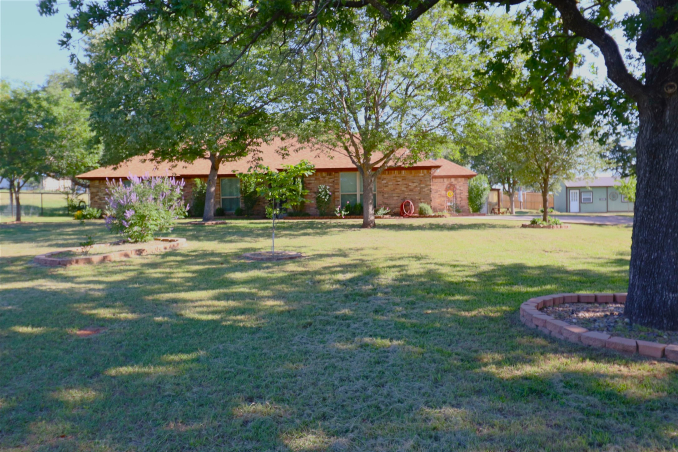 215 Younger Ranch Road Azle TX 76020