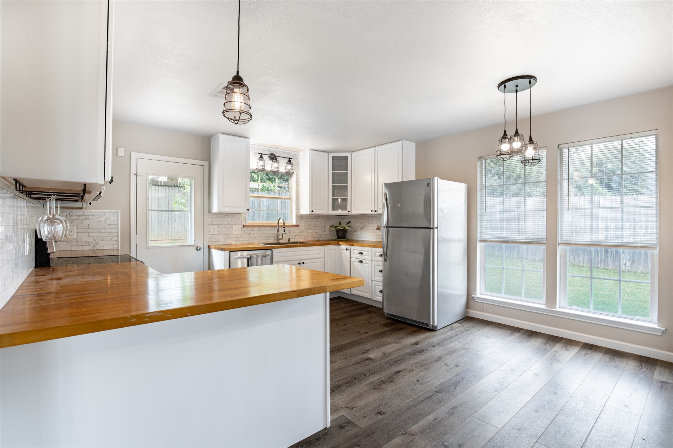 4006 Rye Glen Drive Arlington TX 76017