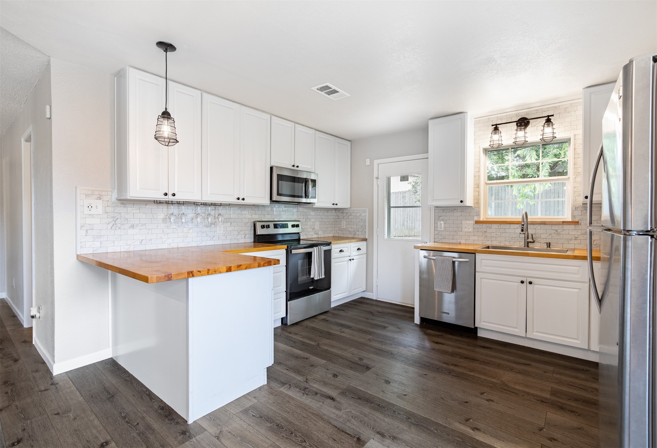 4006 Rye Glen Drive Arlington TX 76017