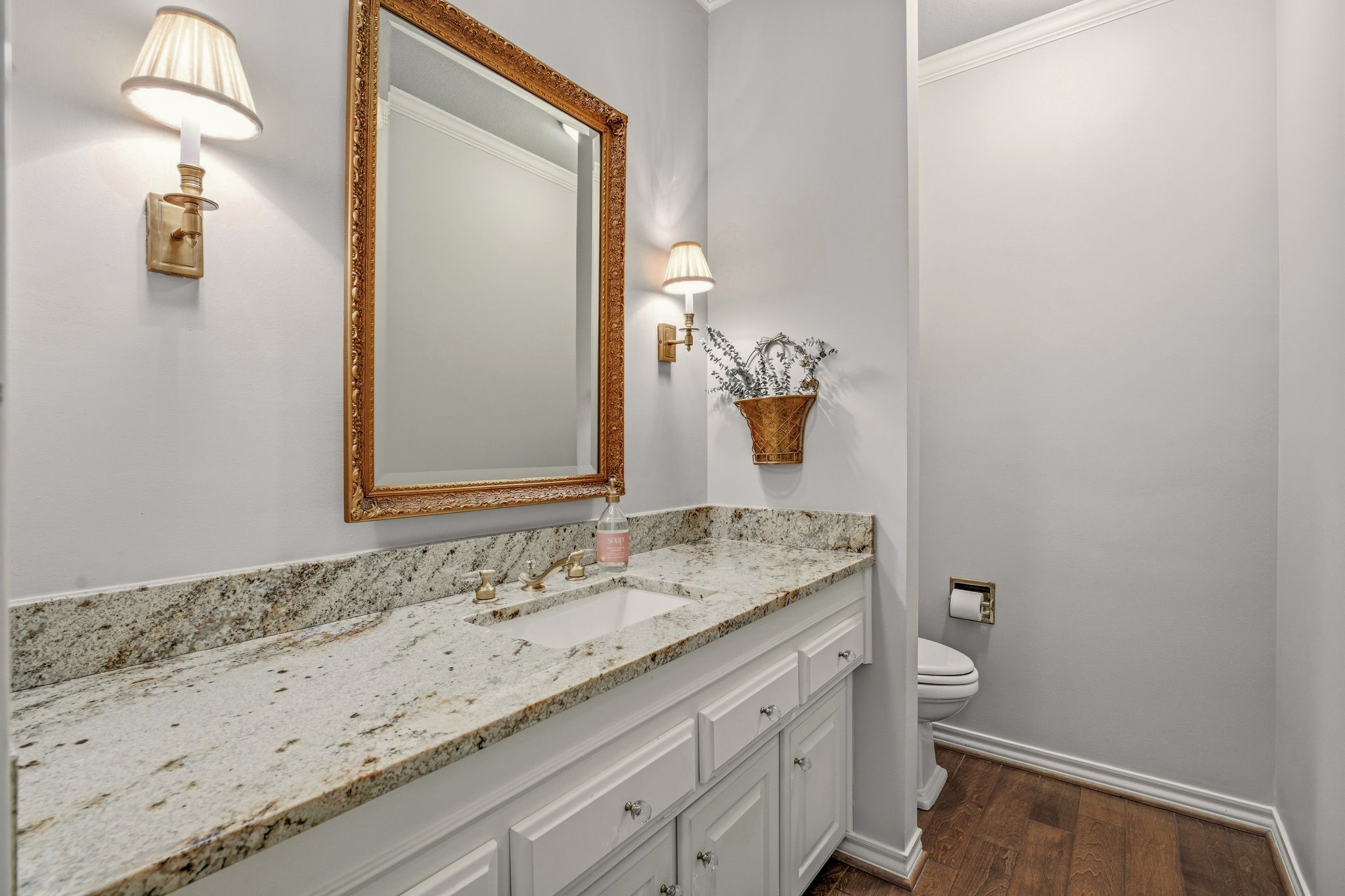 6100 Plum Valley Place Fort Worth TX 76116