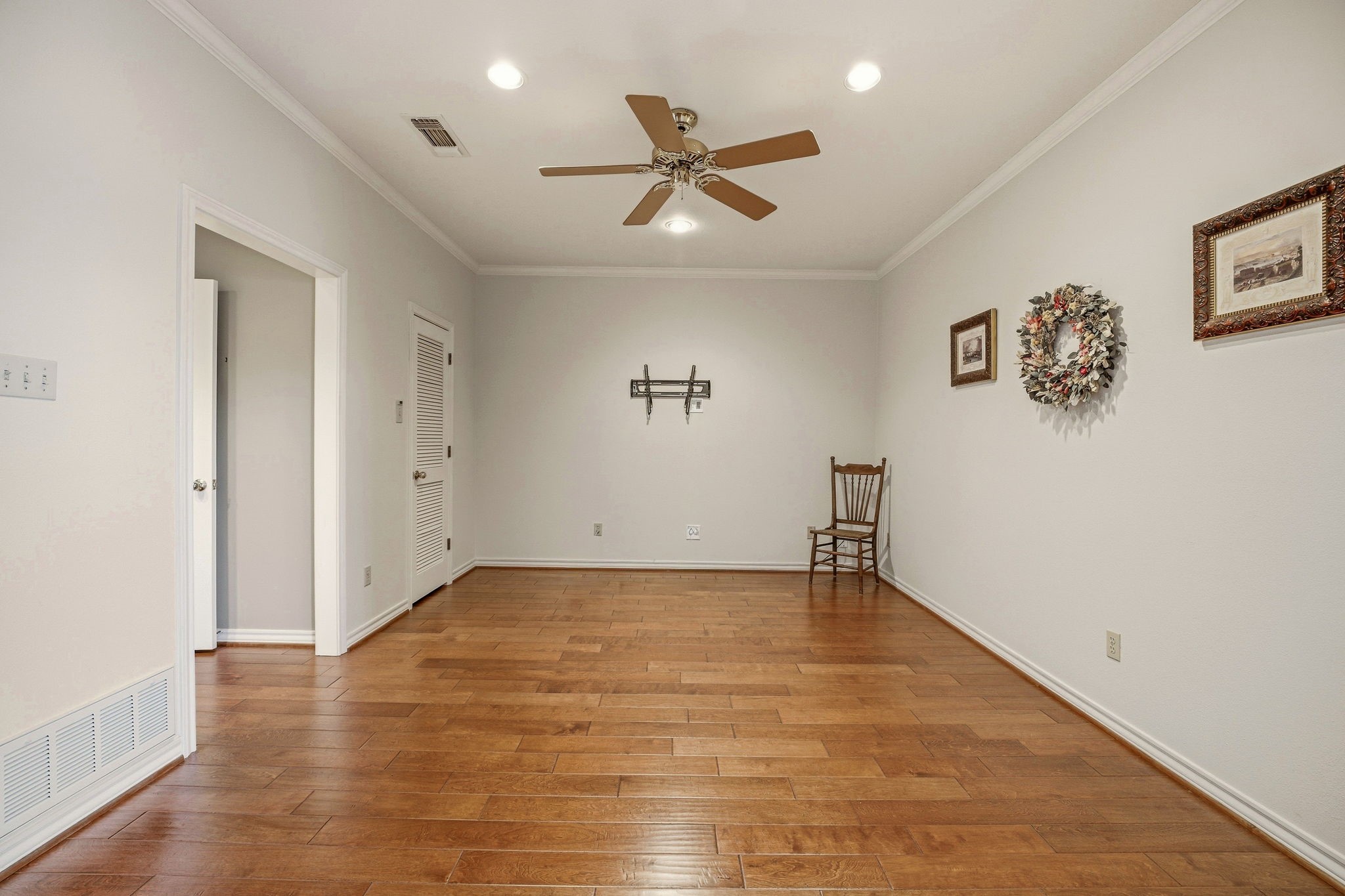 6100 Plum Valley Place Fort Worth TX 76116