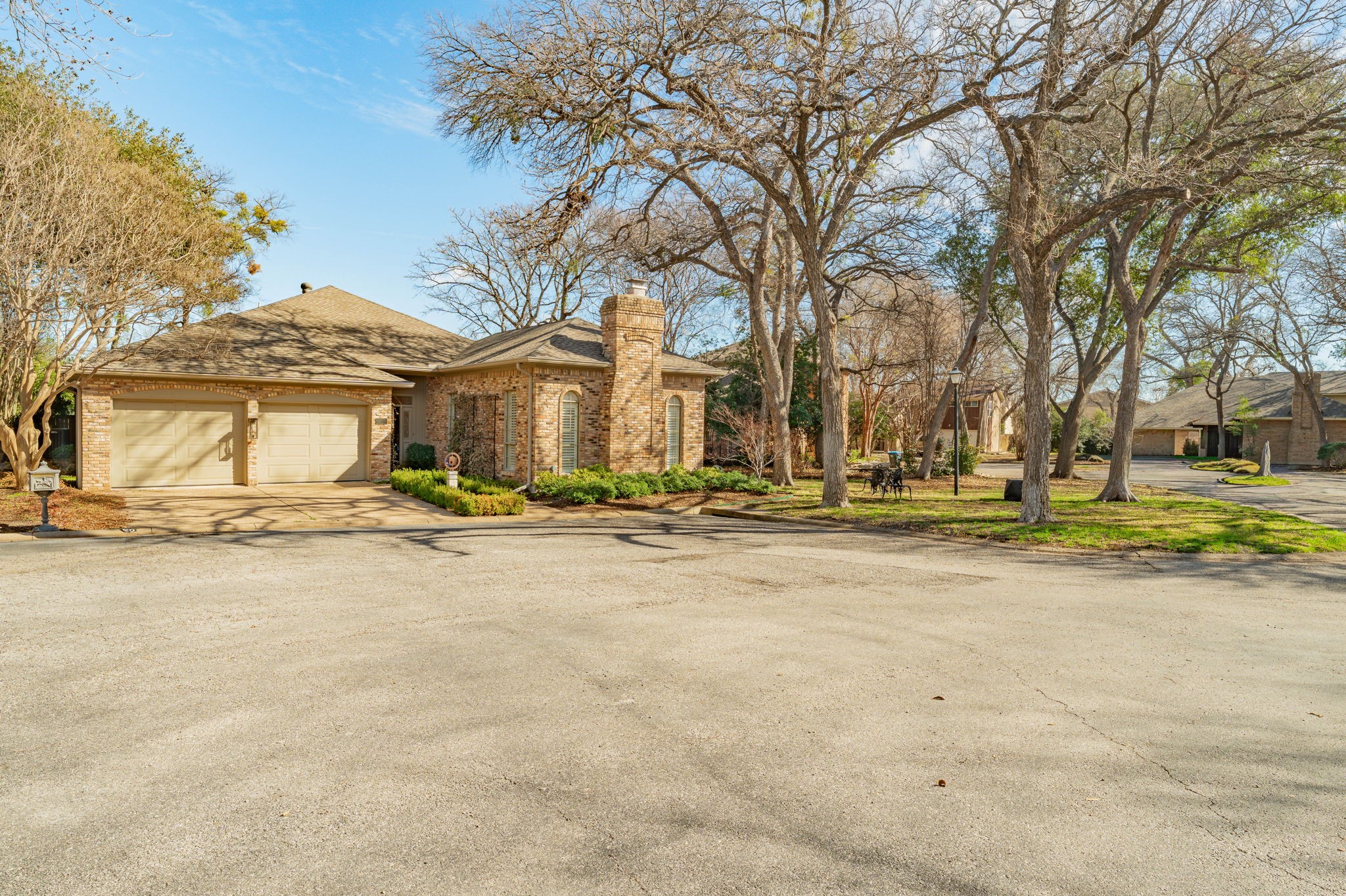6100 Plum Valley Place Fort Worth TX 76116