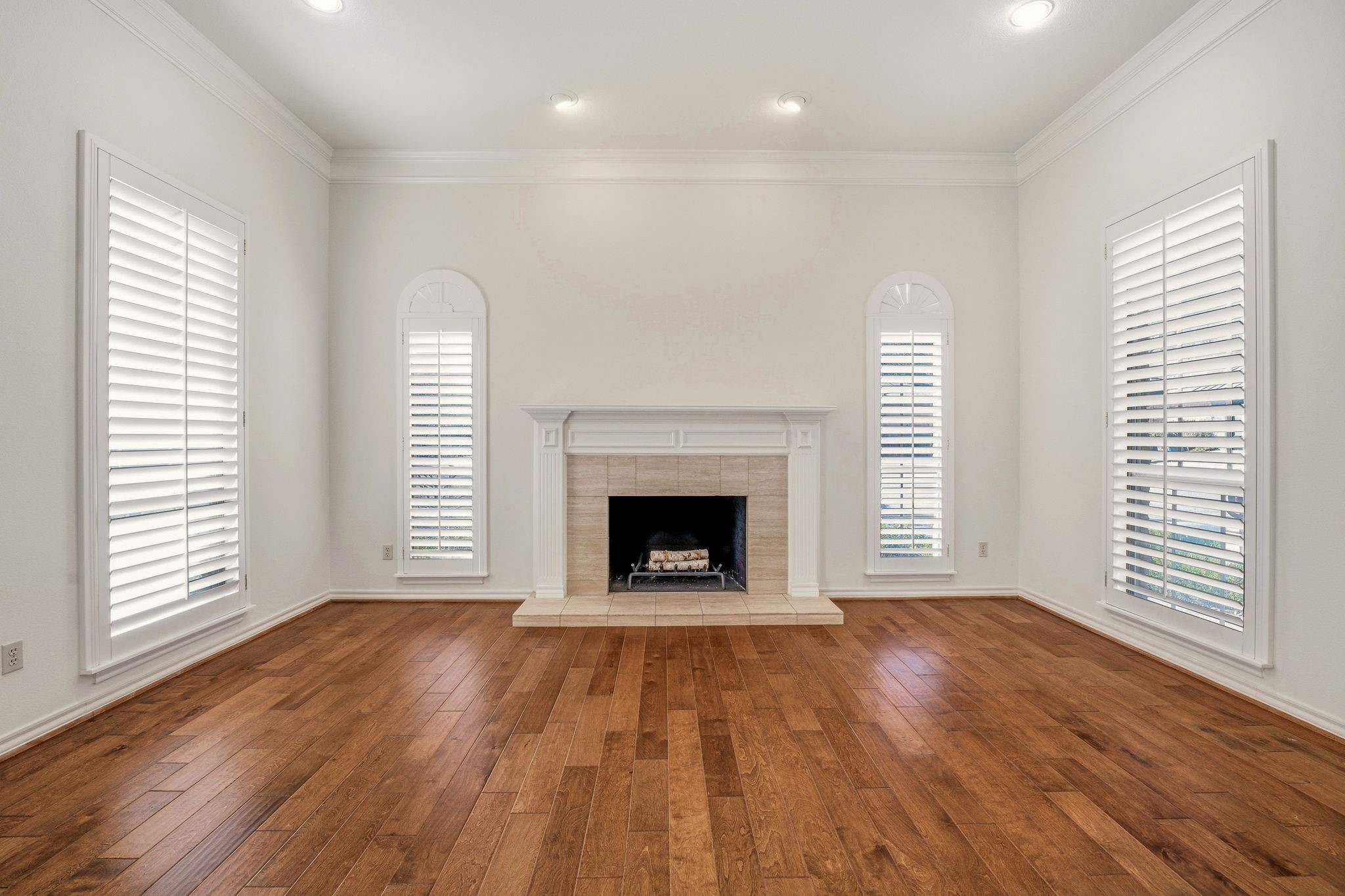 6100 Plum Valley Place Fort Worth TX 76116