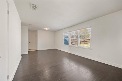 1017 Judd Street Fort Worth TX 76104