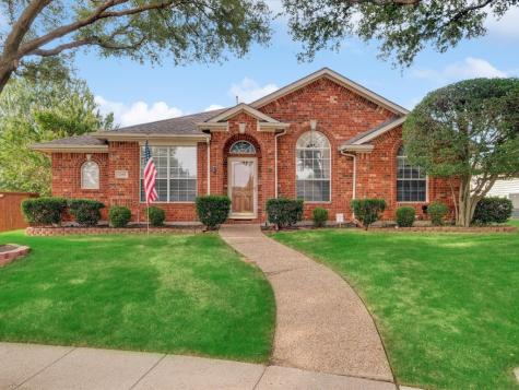 1208 Marina Court Lewisville TX 75067
