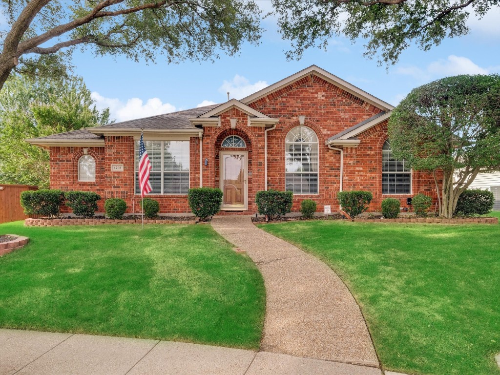 1208 Marina Court Lewisville TX 75067