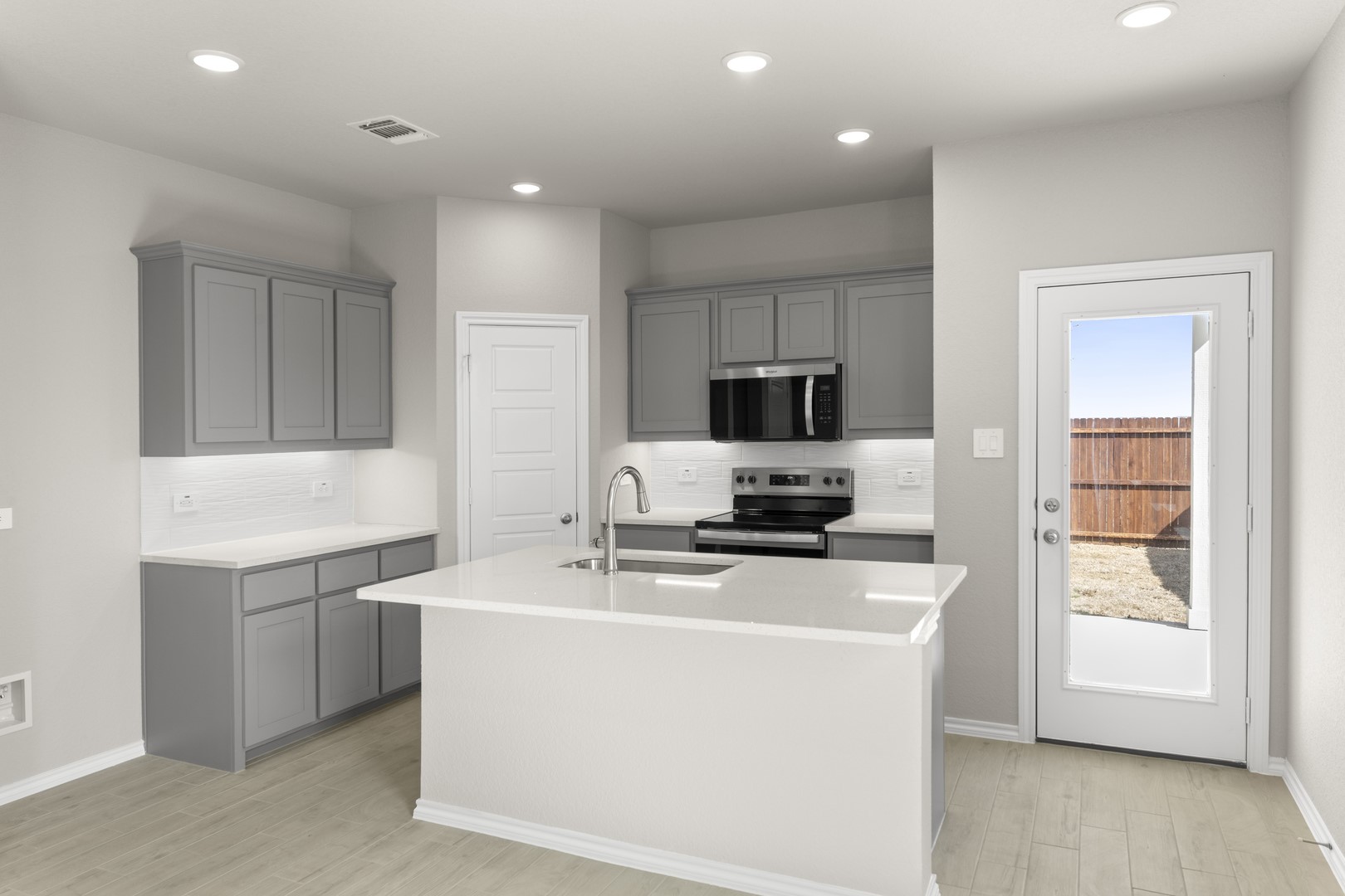 8224 Kingfisher Road Aubrey TX 76227