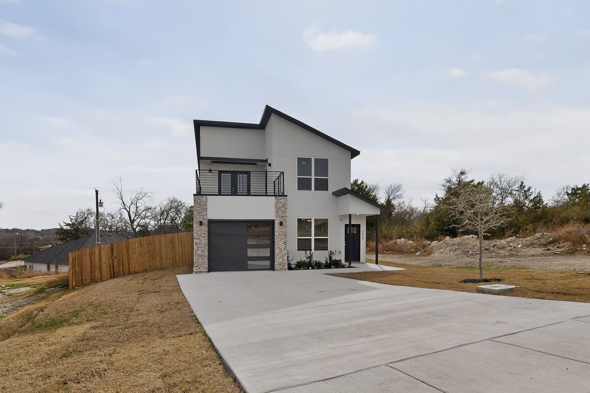 6027 Plum Dale Road Dallas TX 75241