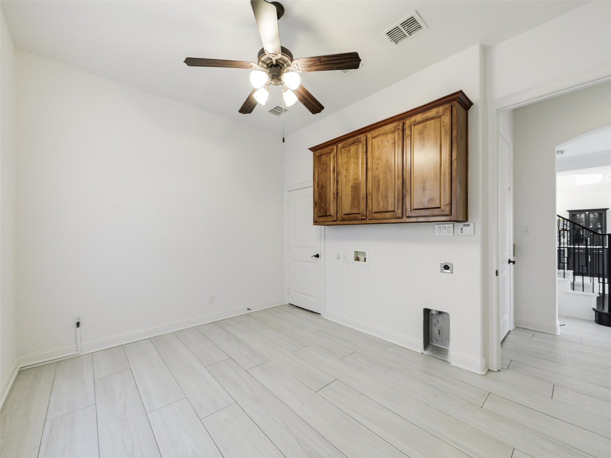2512 Sir Alexander Lane Lewisville TX 75056