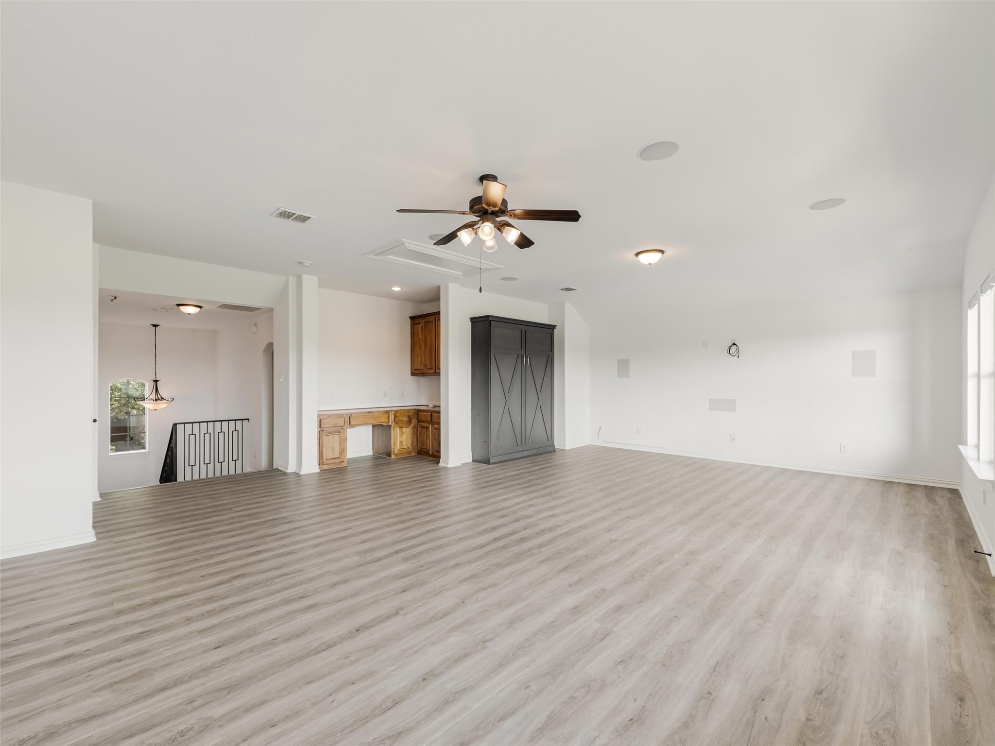 2512 Sir Alexander Lane Lewisville TX 75056