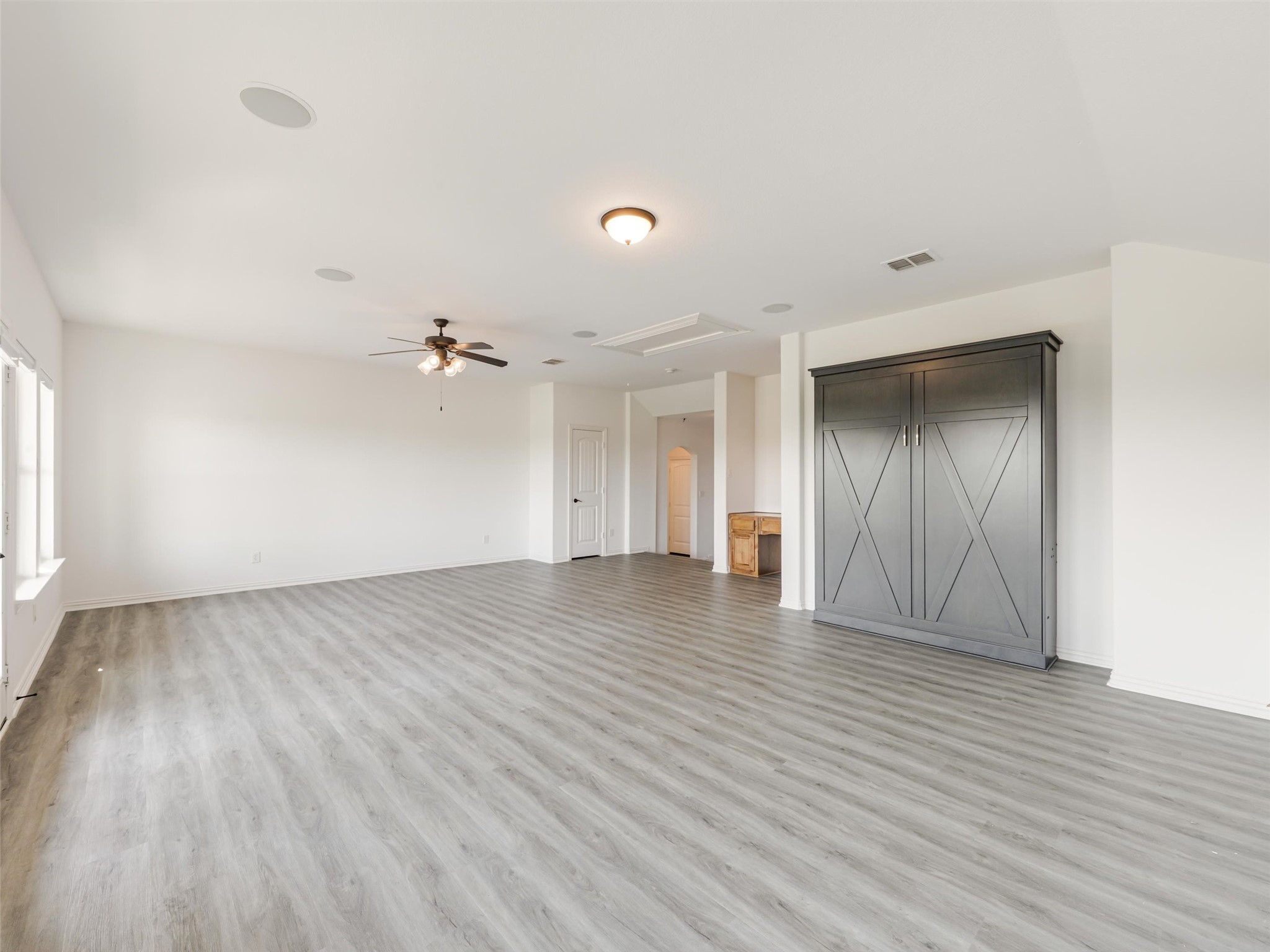 2512 Sir Alexander Lane Lewisville TX 75056