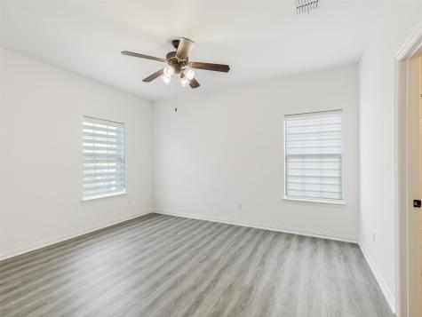 2512 Sir Alexander Lane Lewisville TX 75056