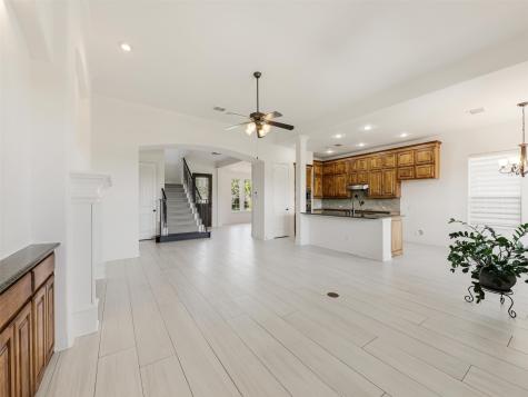 2512 Sir Alexander Lane Lewisville TX 75056