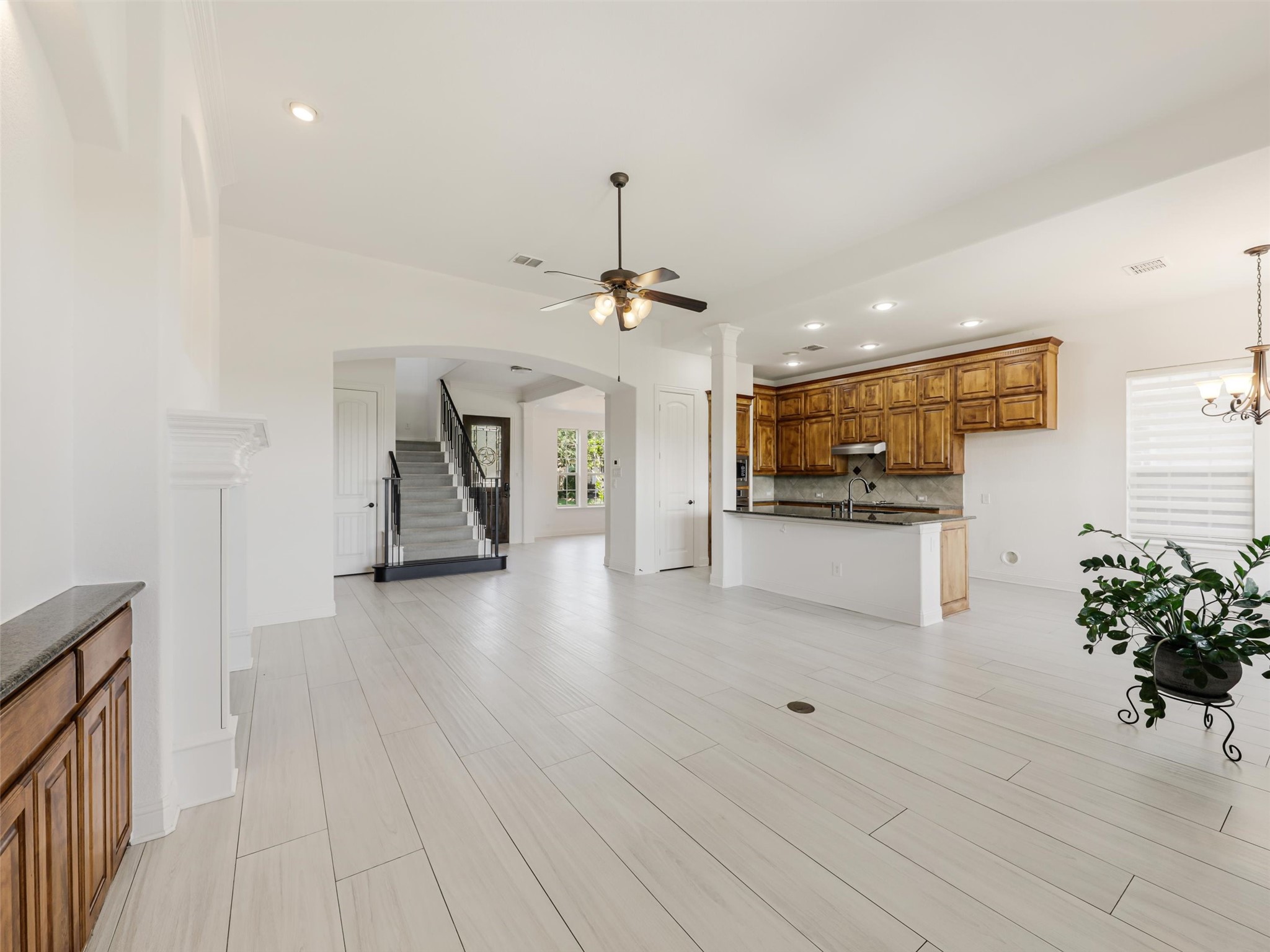 2512 Sir Alexander Lane Lewisville TX 75056
