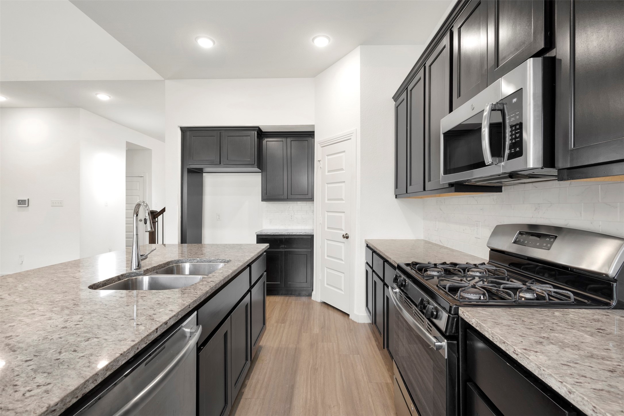 2466 San Marcos Drive Forney TX 75126
