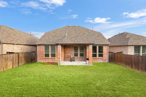 2466 San Marcos Drive Forney TX 75126