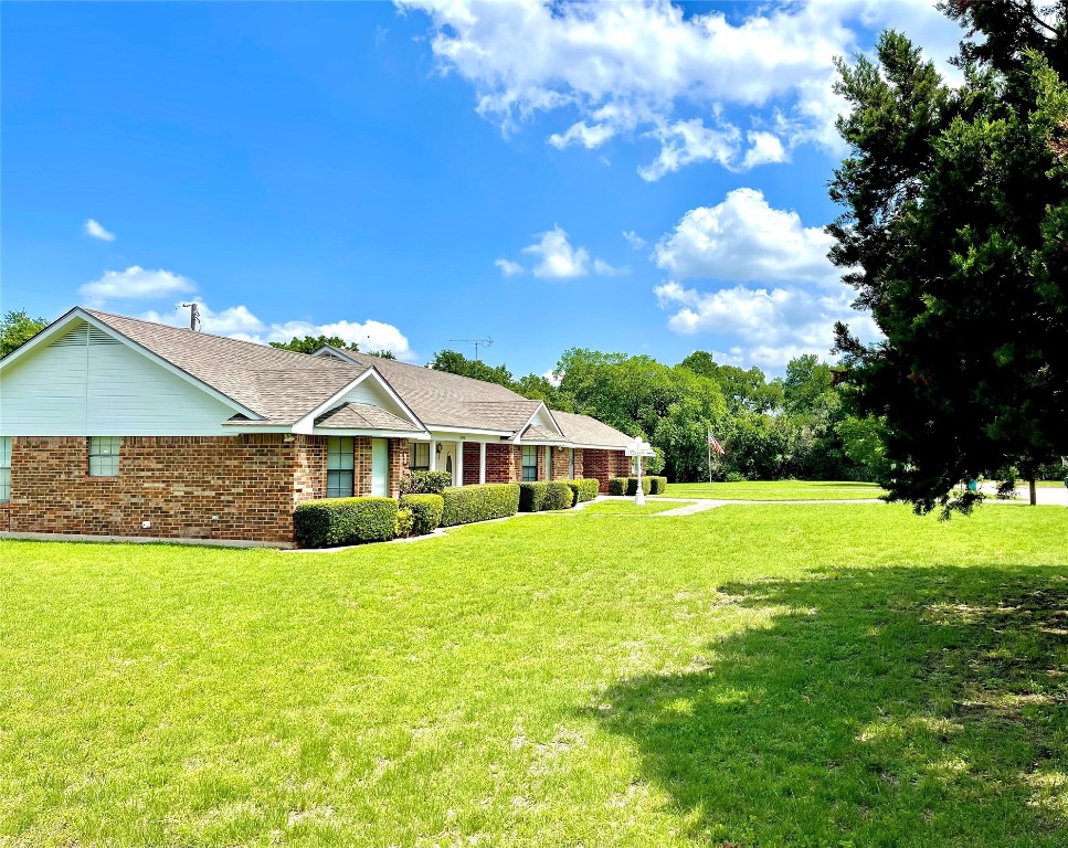505 N Avenue T Clifton TX 76634