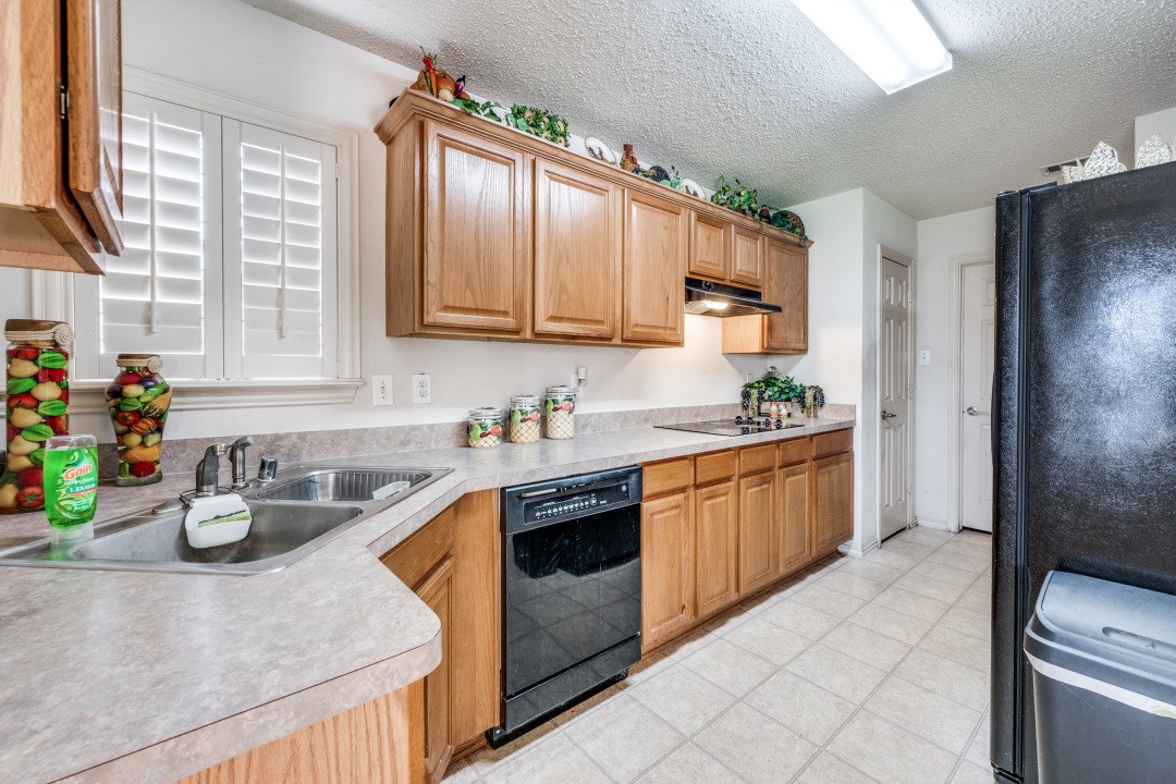 1606 Cancun Drive Mansfield TX 76063