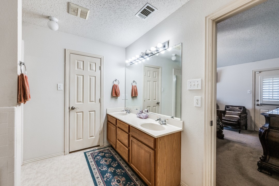 1606 Cancun Drive Mansfield TX 76063