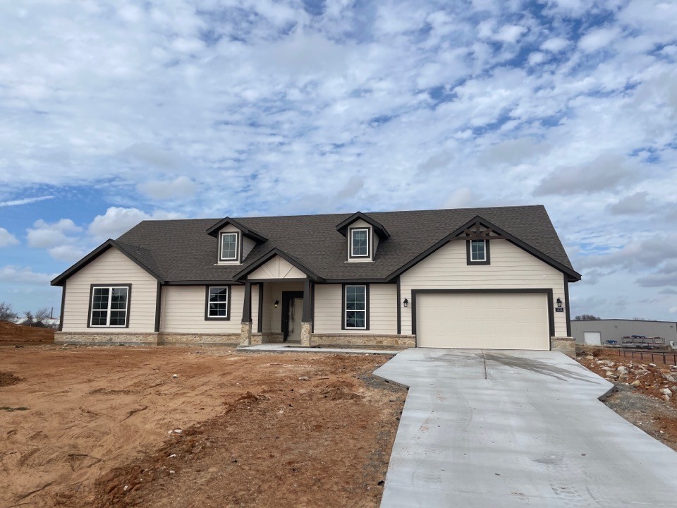 1031 Northern Oaks Court Springtown TX 76082