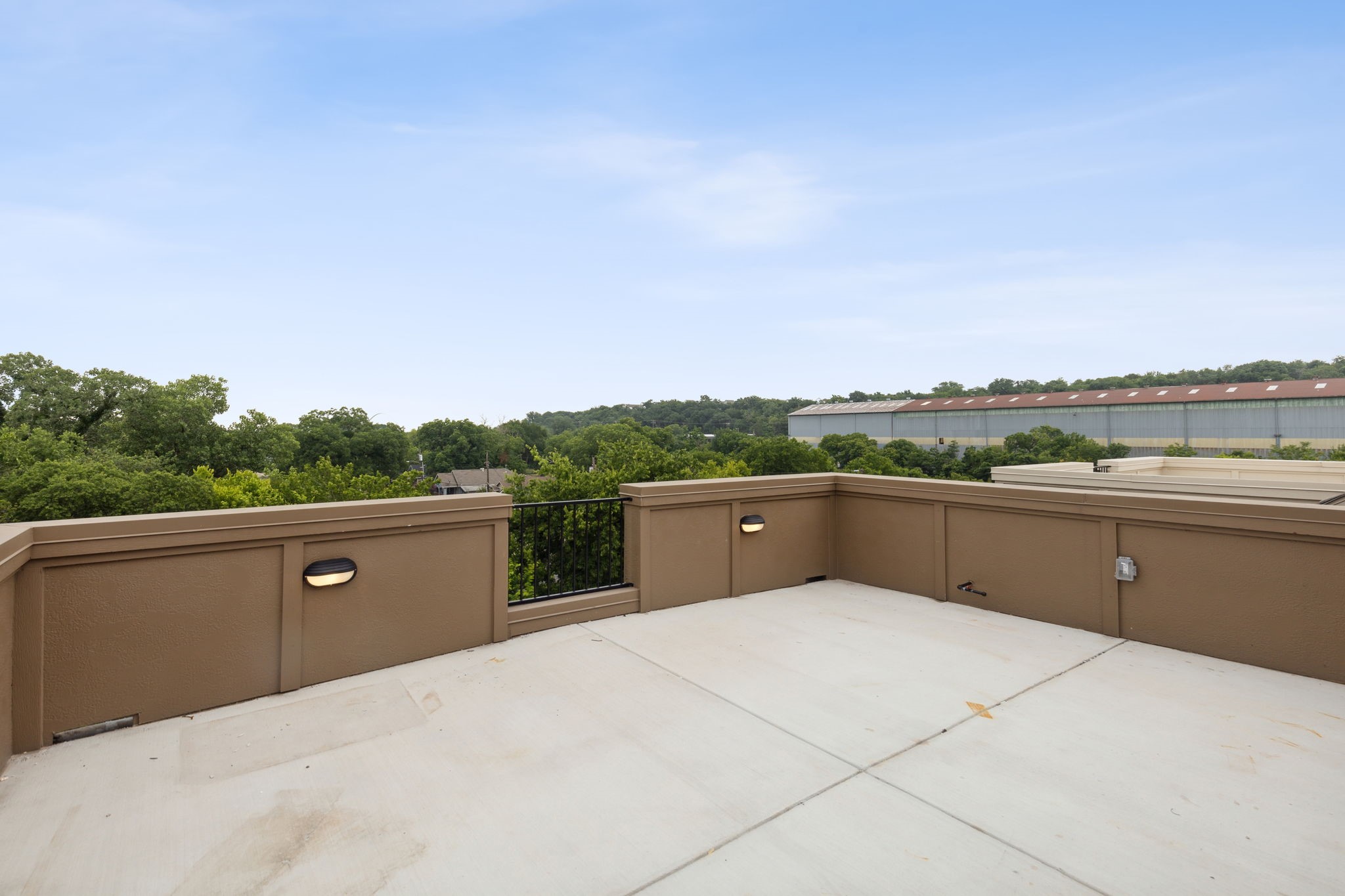 2619 Carmelita Street Dallas TX 75212