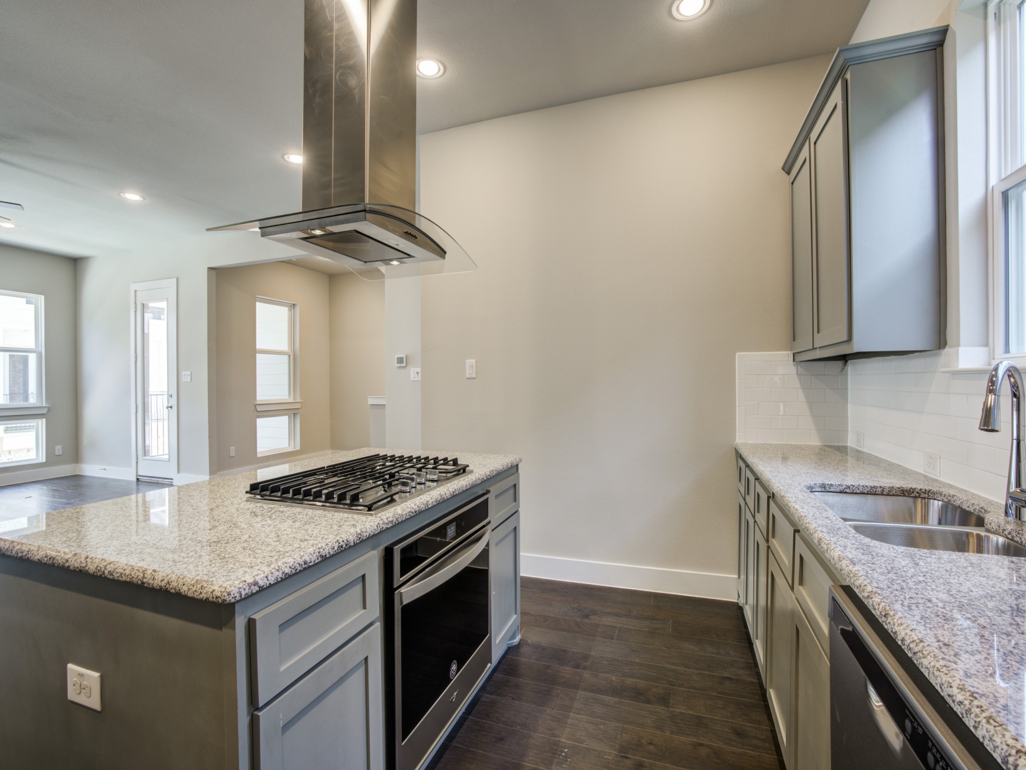 2619 Carmelita Street Dallas TX 75212