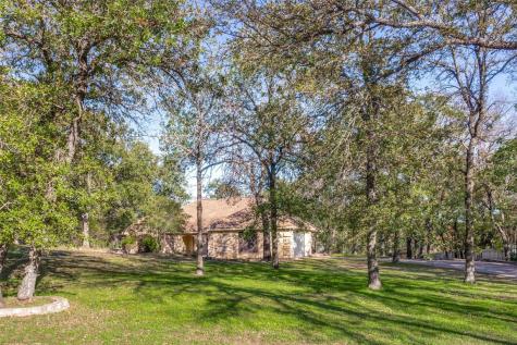 121 Cottonwood Court Hudson Oaks TX 76087