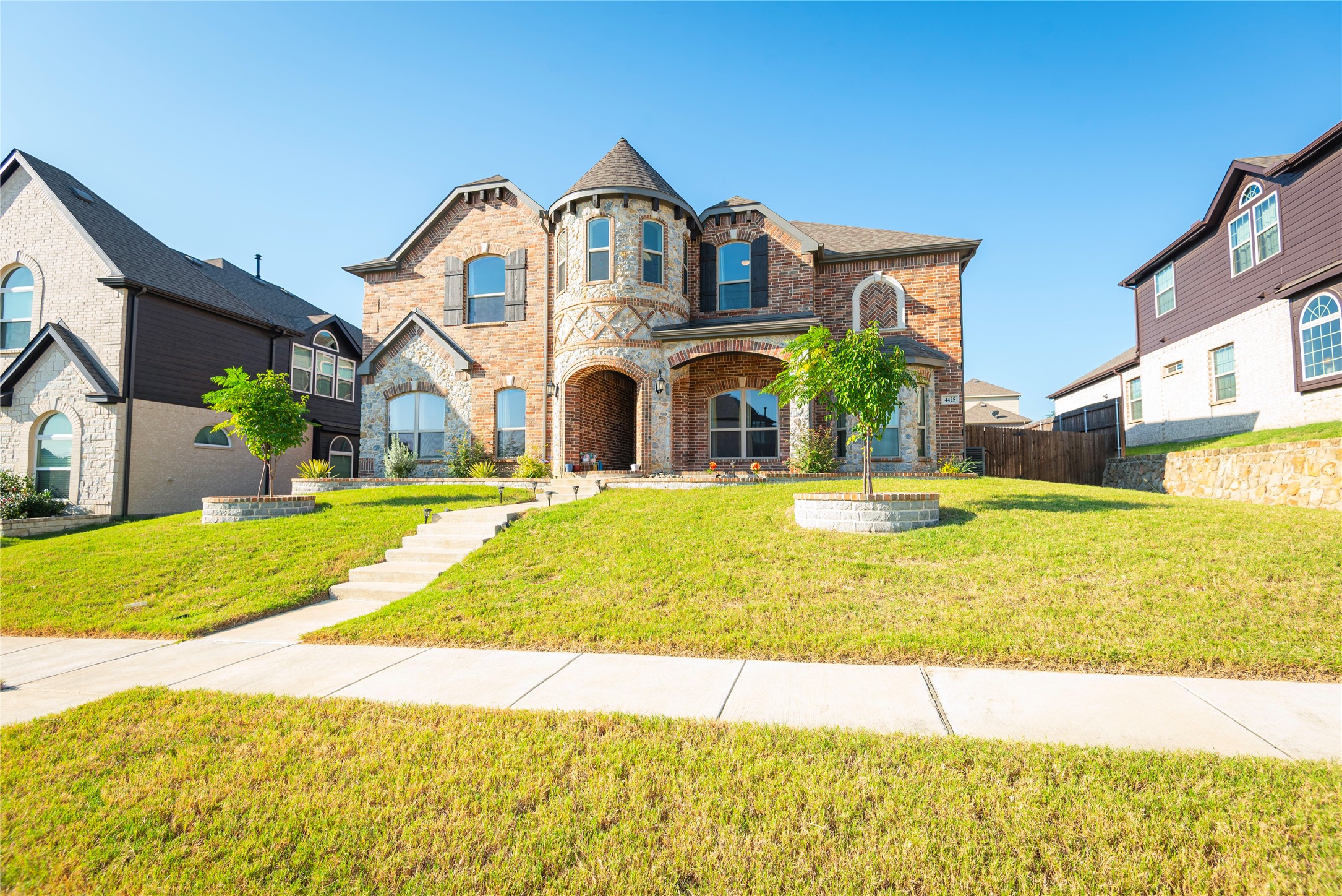 4425 Avocet Circle Garland TX 75043