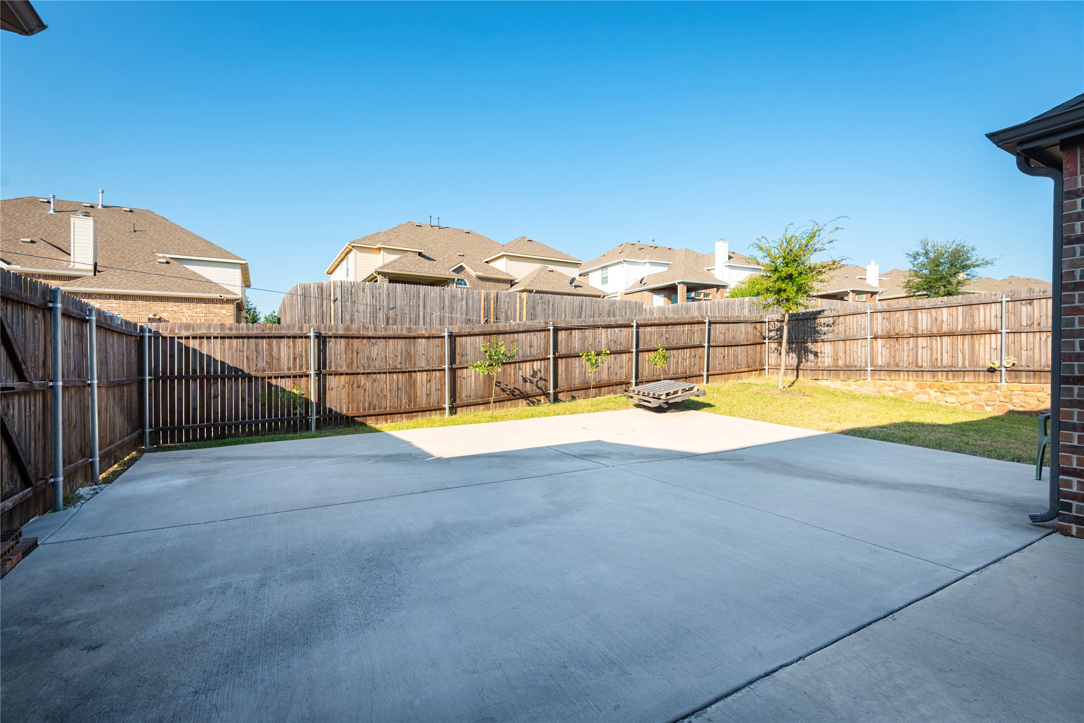 4425 Avocet Circle Garland TX 75043