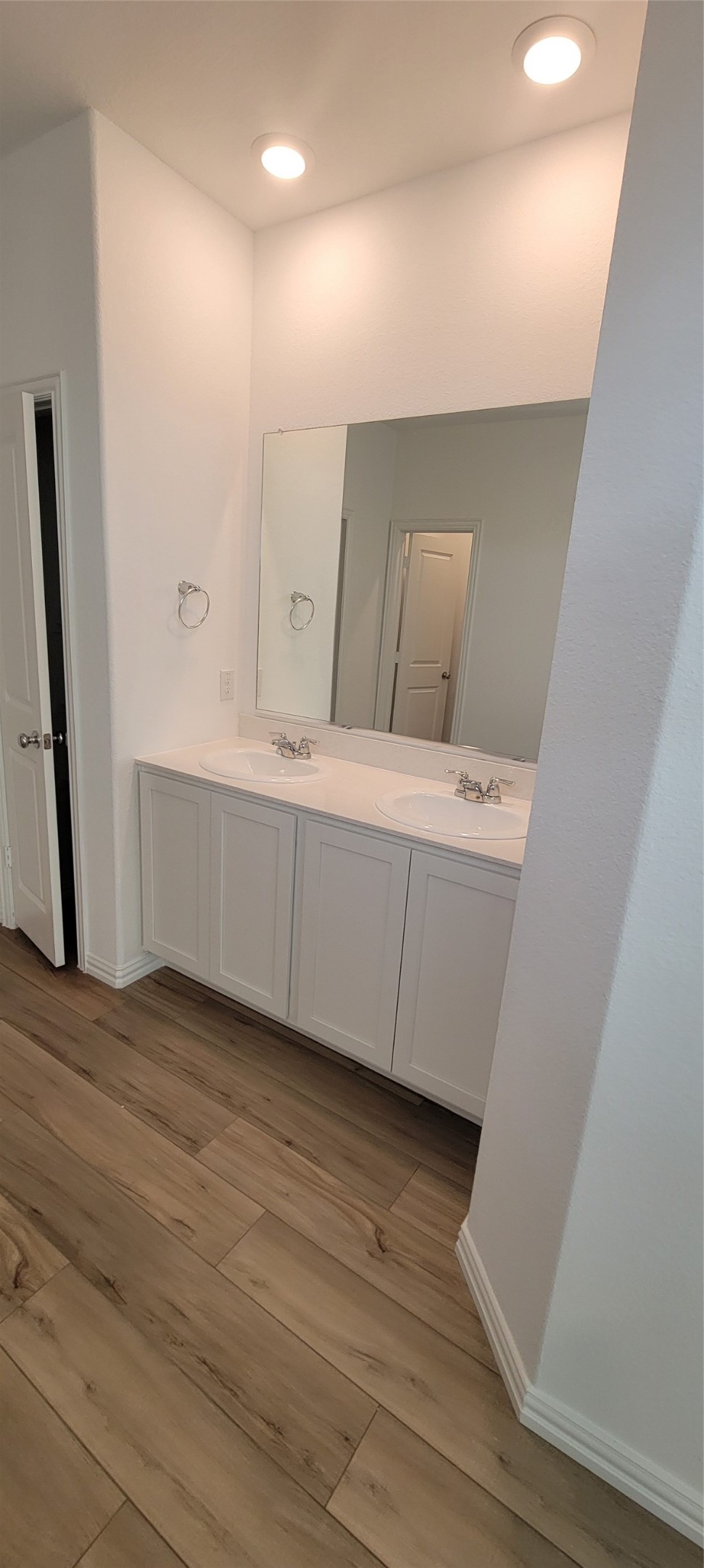 9901 Diamondhead Drive Fort Worth TX 76179
