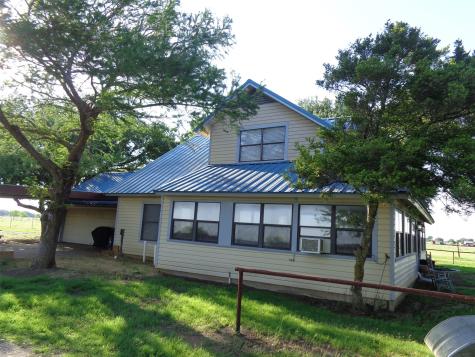 9500 County Road 204 Grandview TX 76050