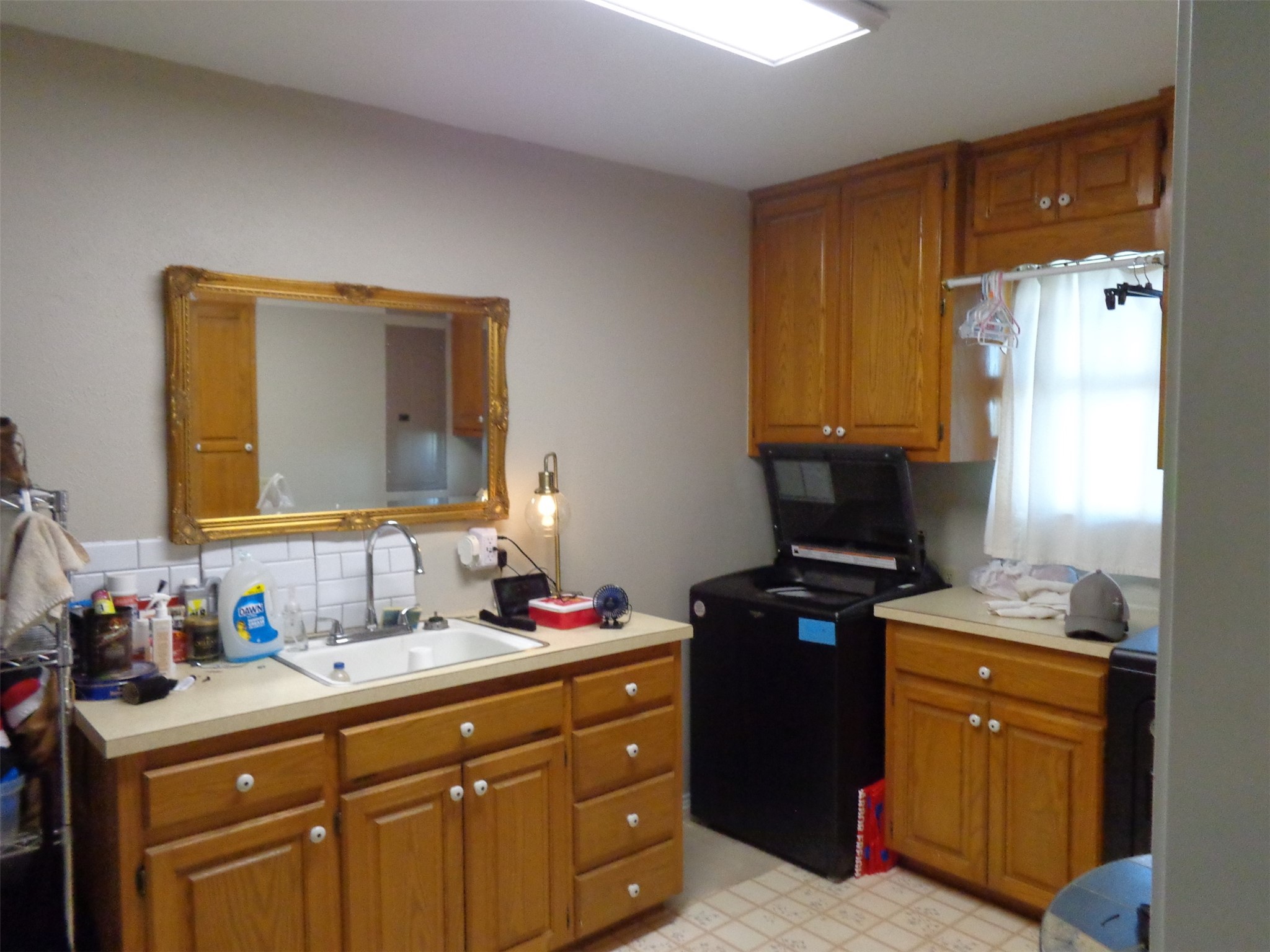 9500 County Road 204 Grandview TX 76050