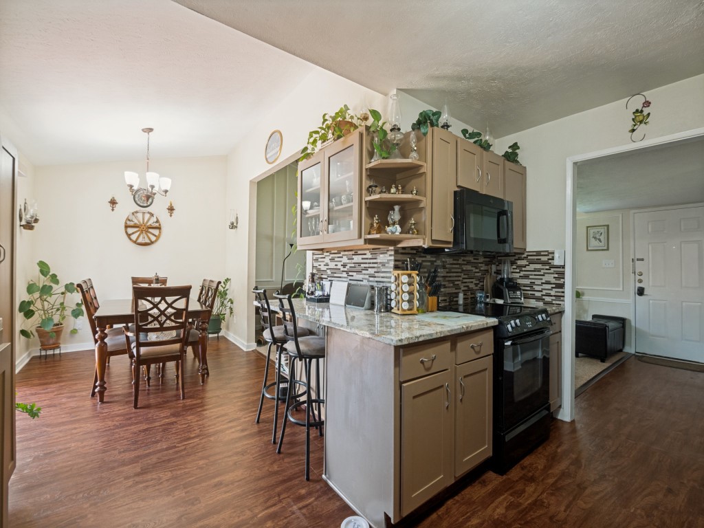 457 Whitley Street Cedar Hill TX 75104