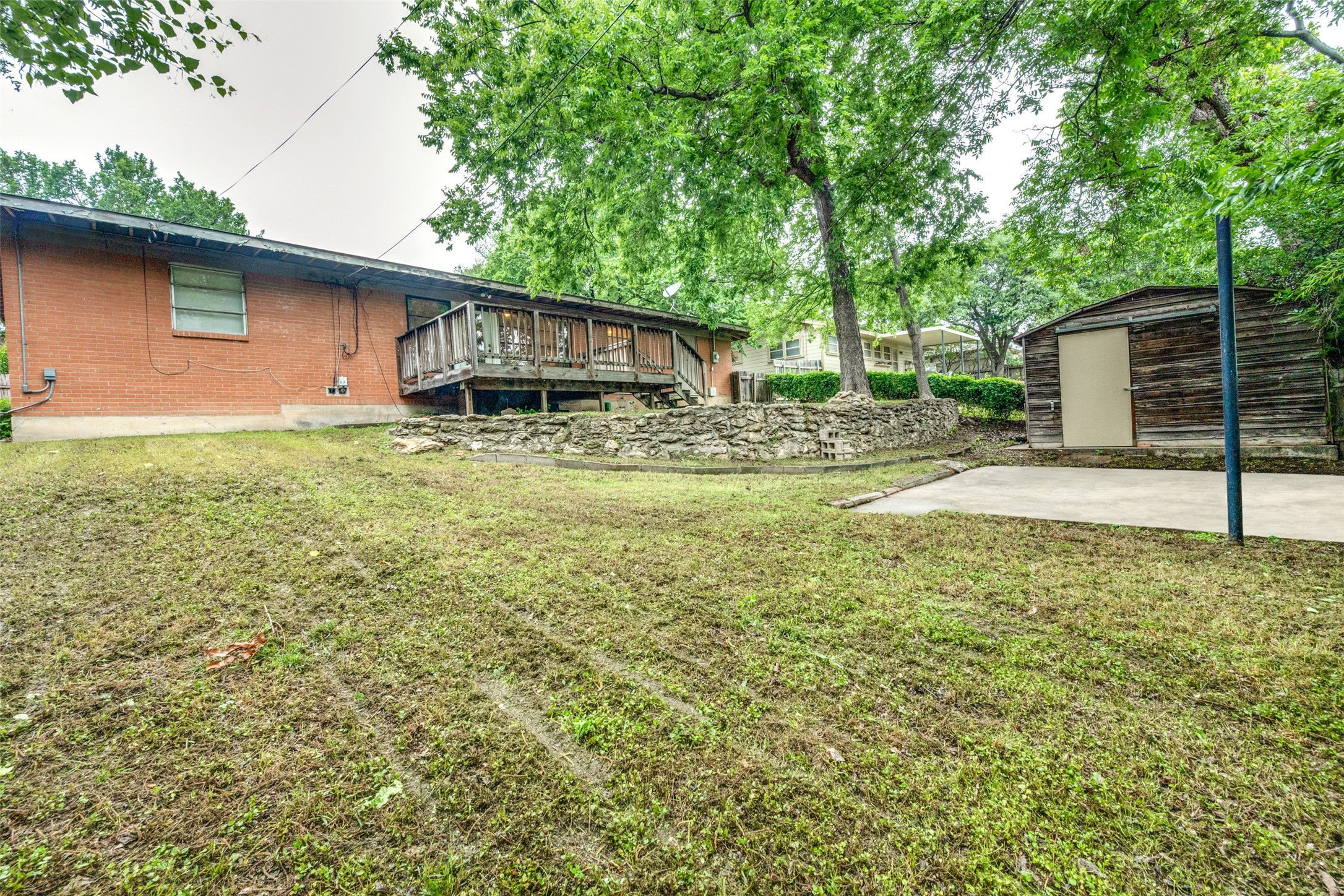 2725 Sandage Avenue Fort Worth TX 76109