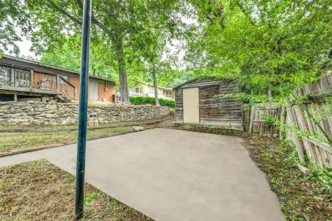 2725 Sandage Avenue Fort Worth TX 76109