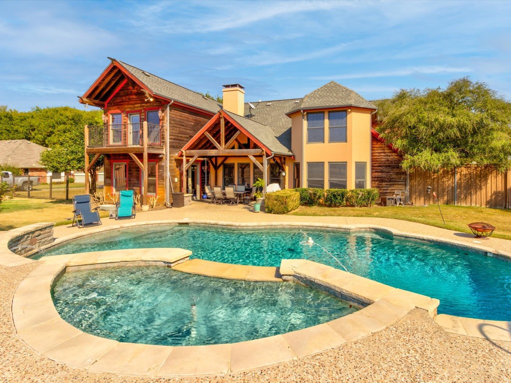 204 Covey Lane Mckinney TX 75071