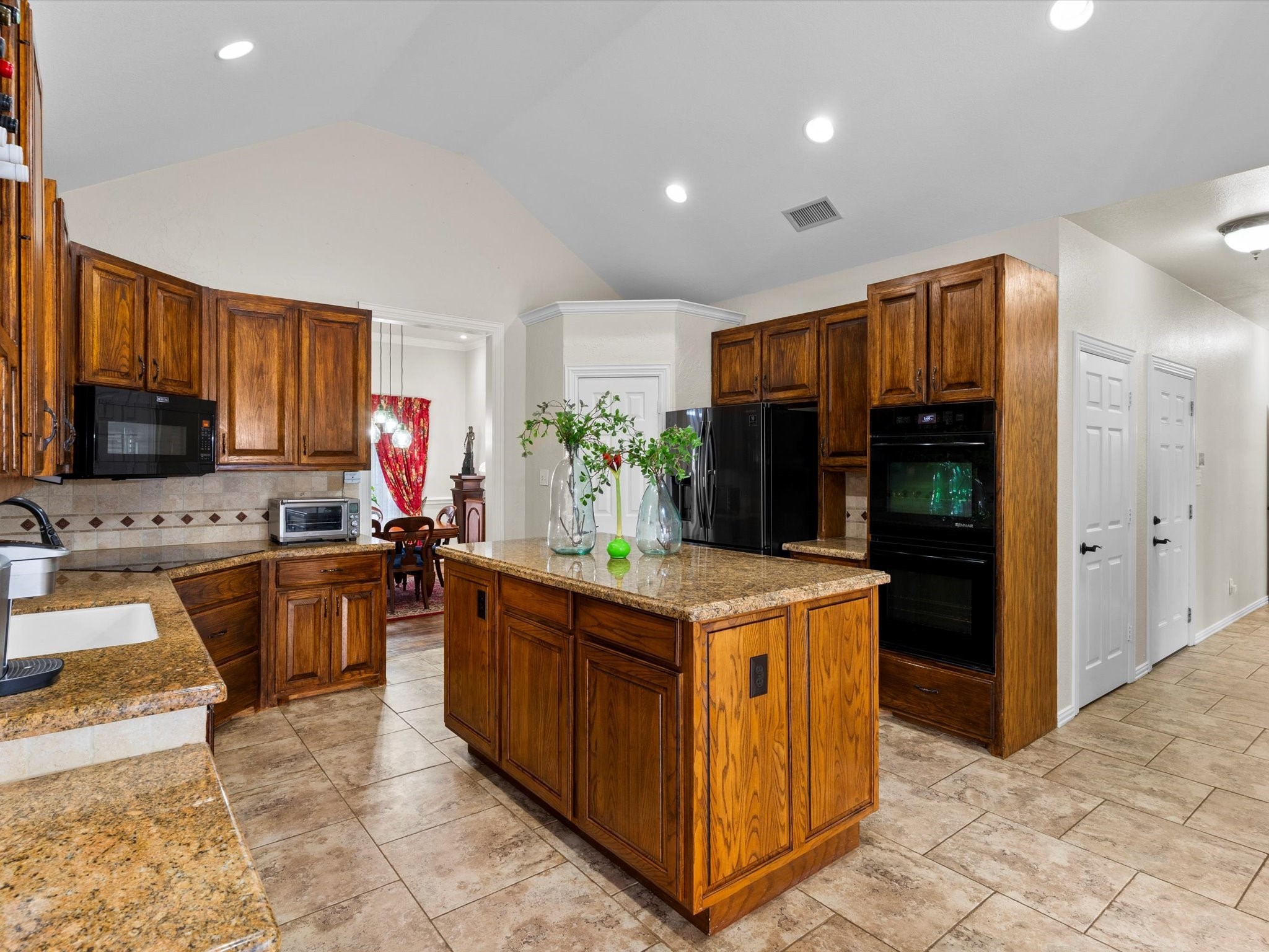 1705 Warwick Crescent Court Denton TX 76226