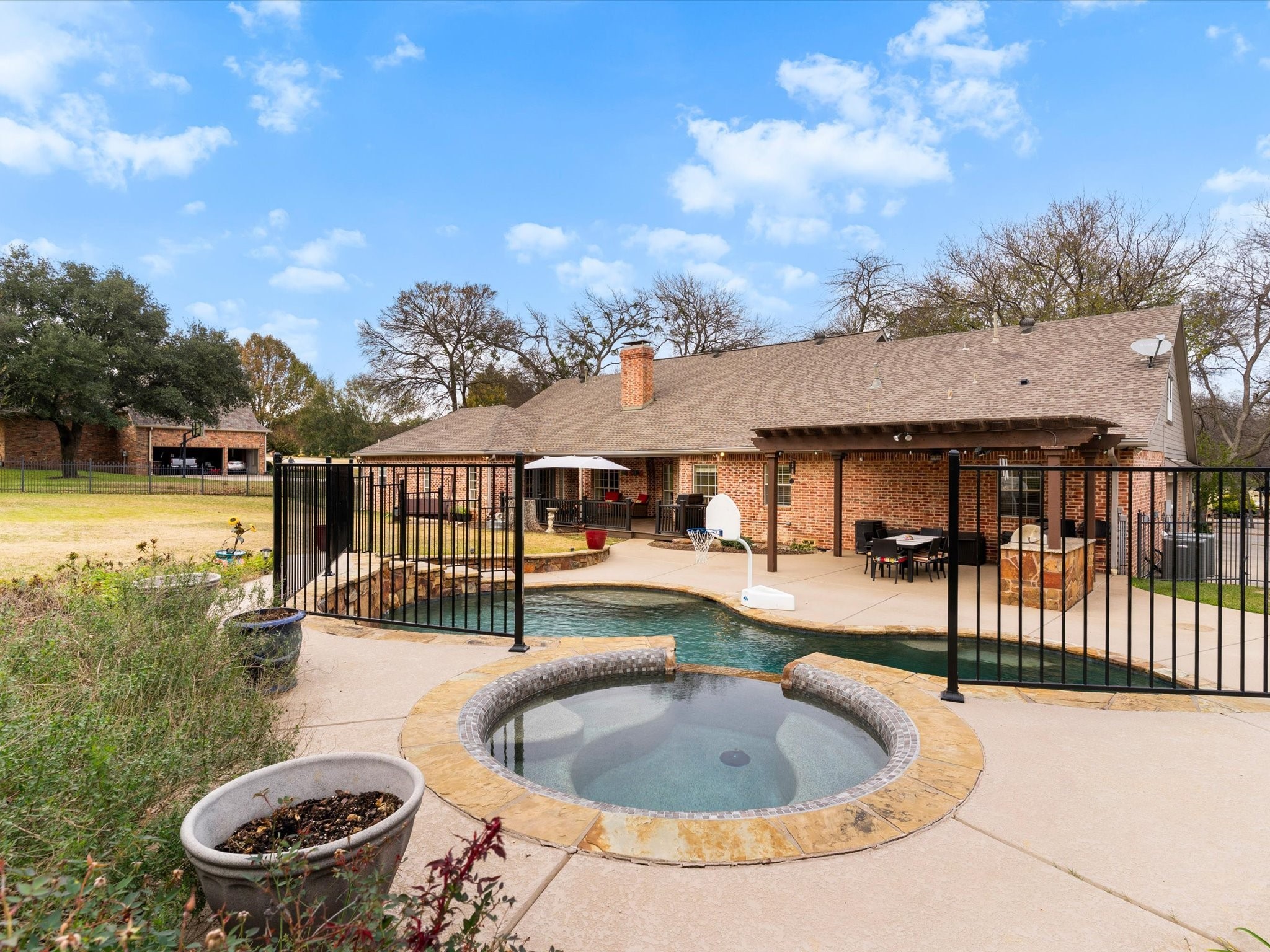 1705 Warwick Crescent Court Denton TX 76226