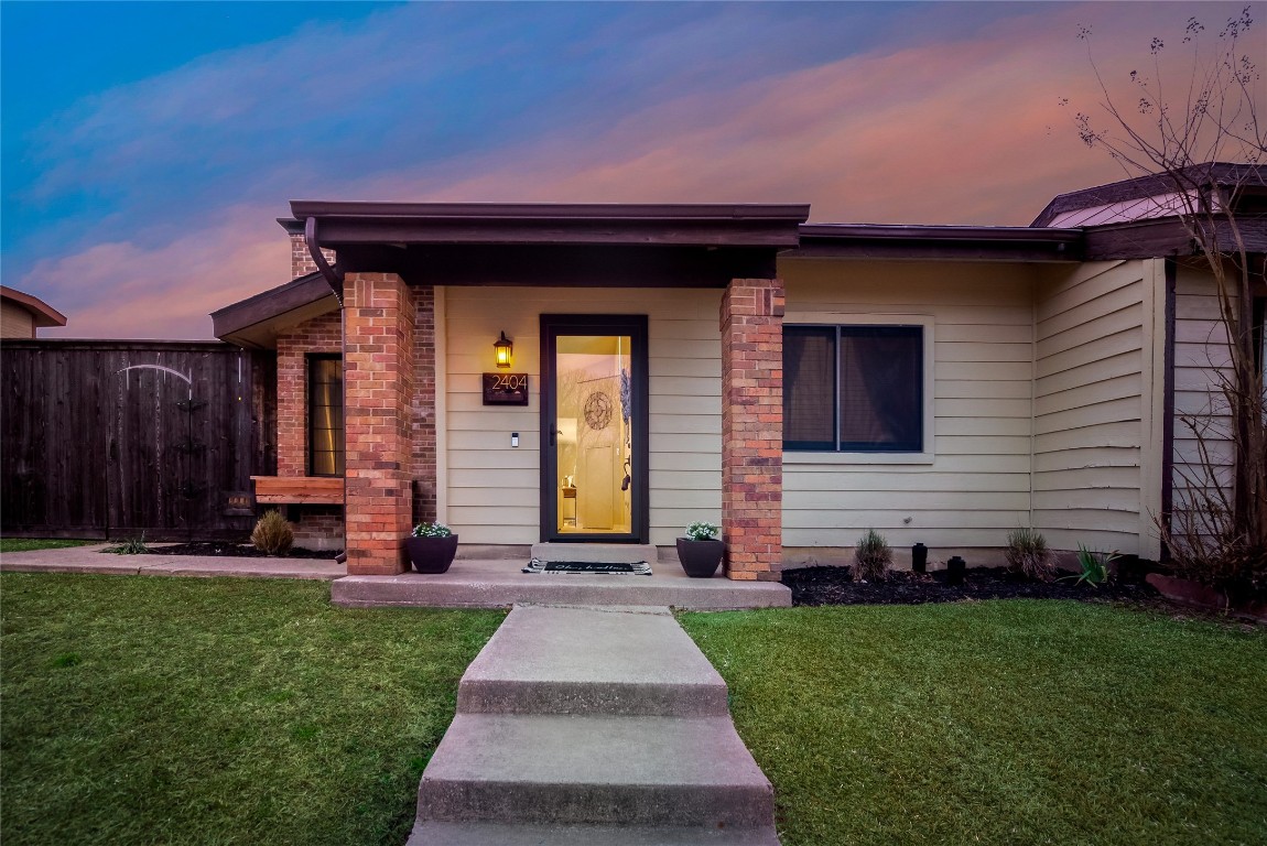 2404 Sendero Trail Lewisville TX 75067