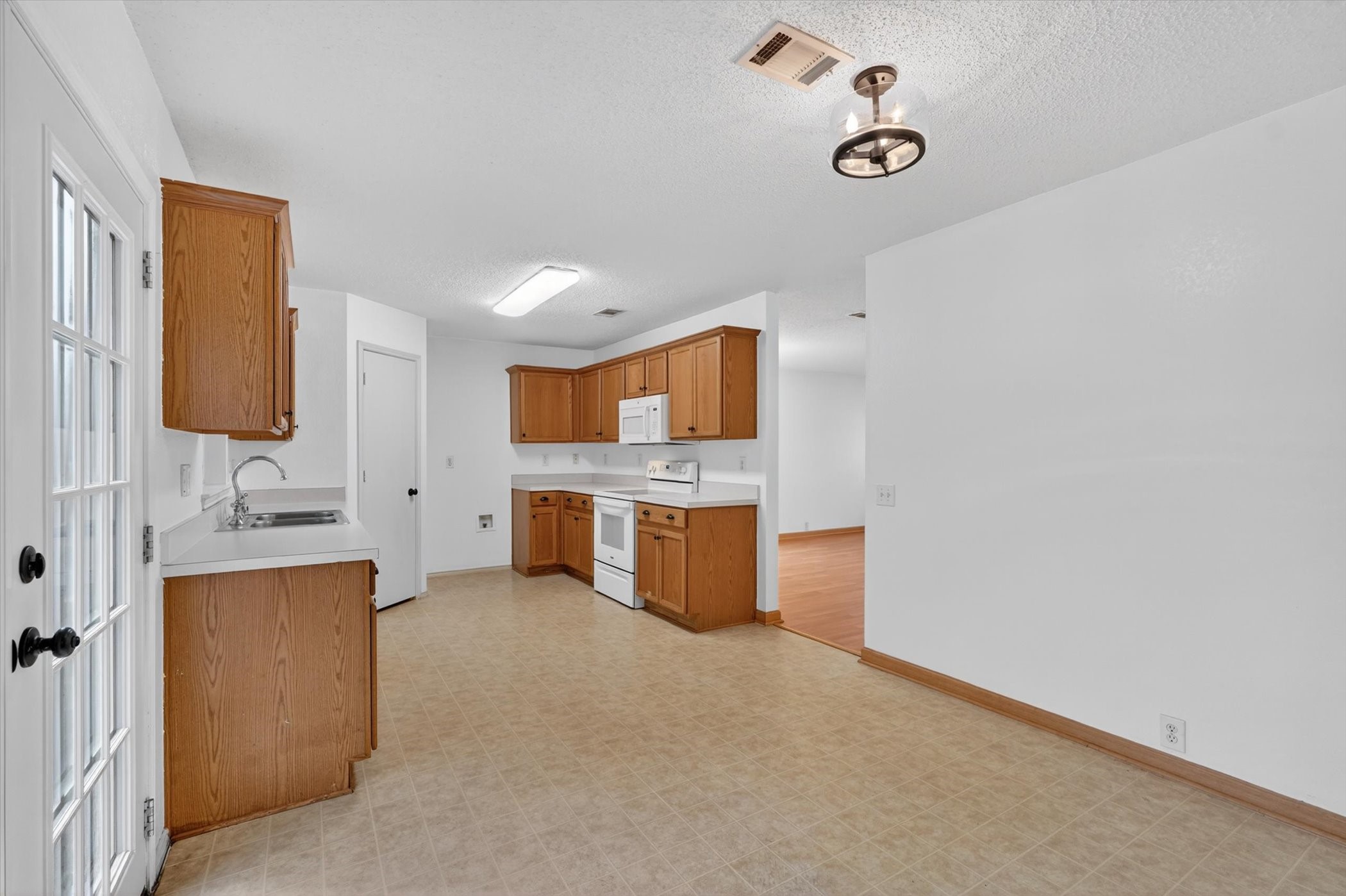 303 Charleston Drive Wylie TX 75098