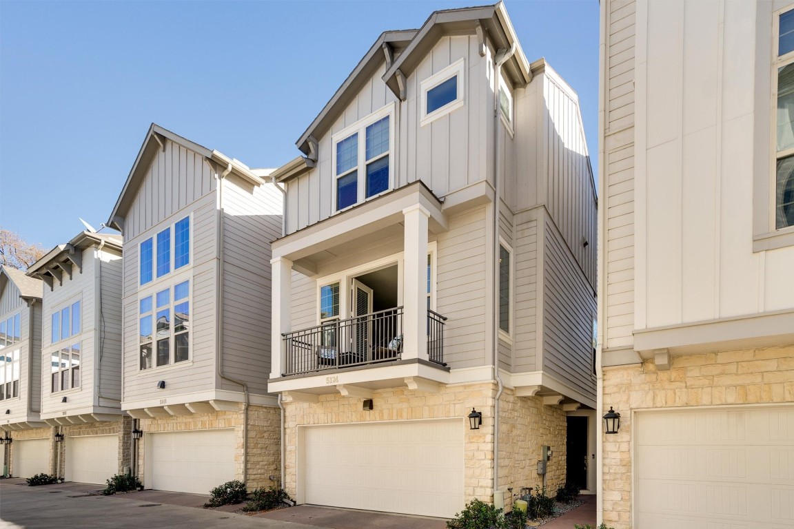 5124 Garrett Field Court Dallas TX 75206