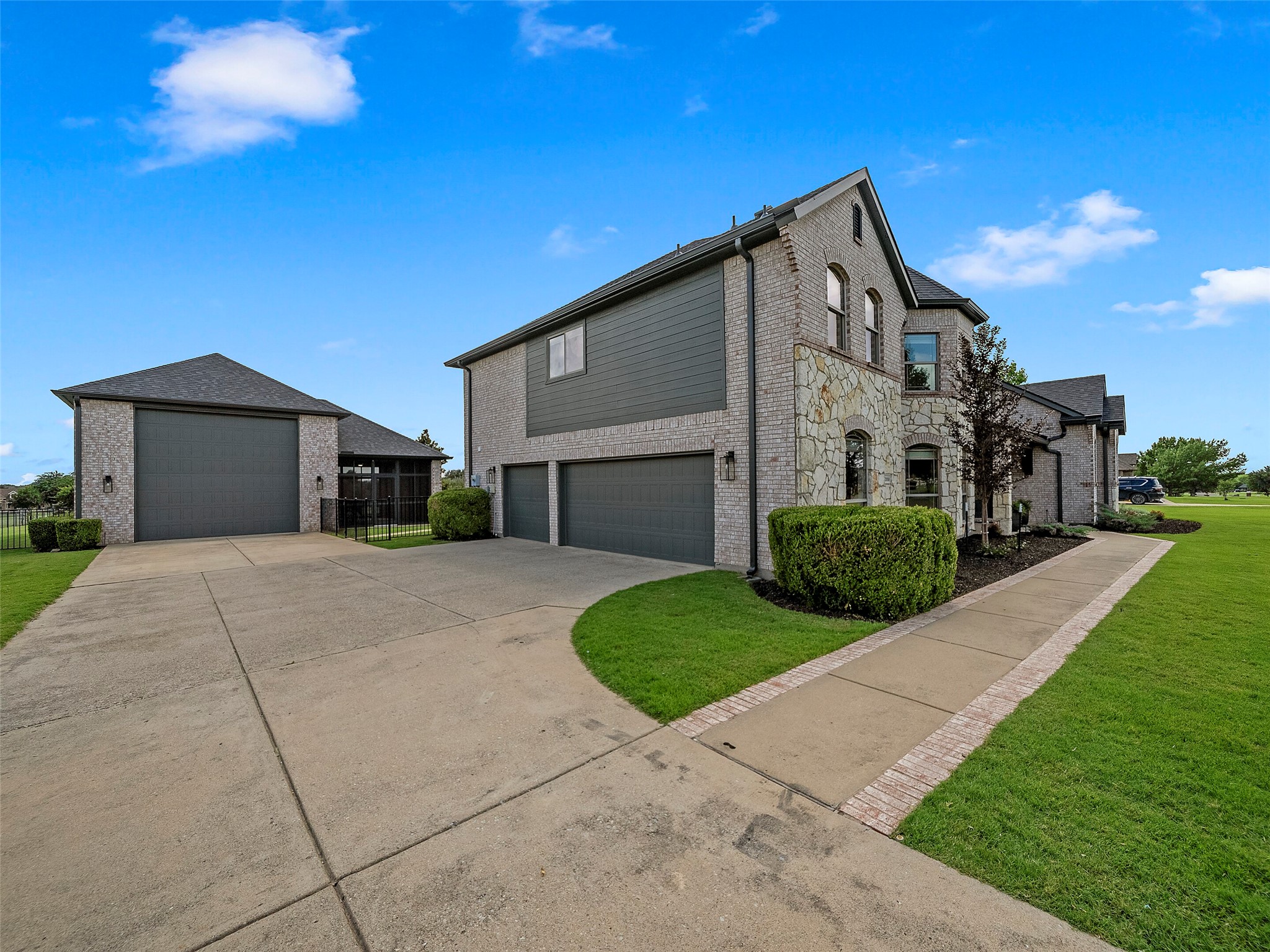 2959 Oakwood Drive Celina TX 75009